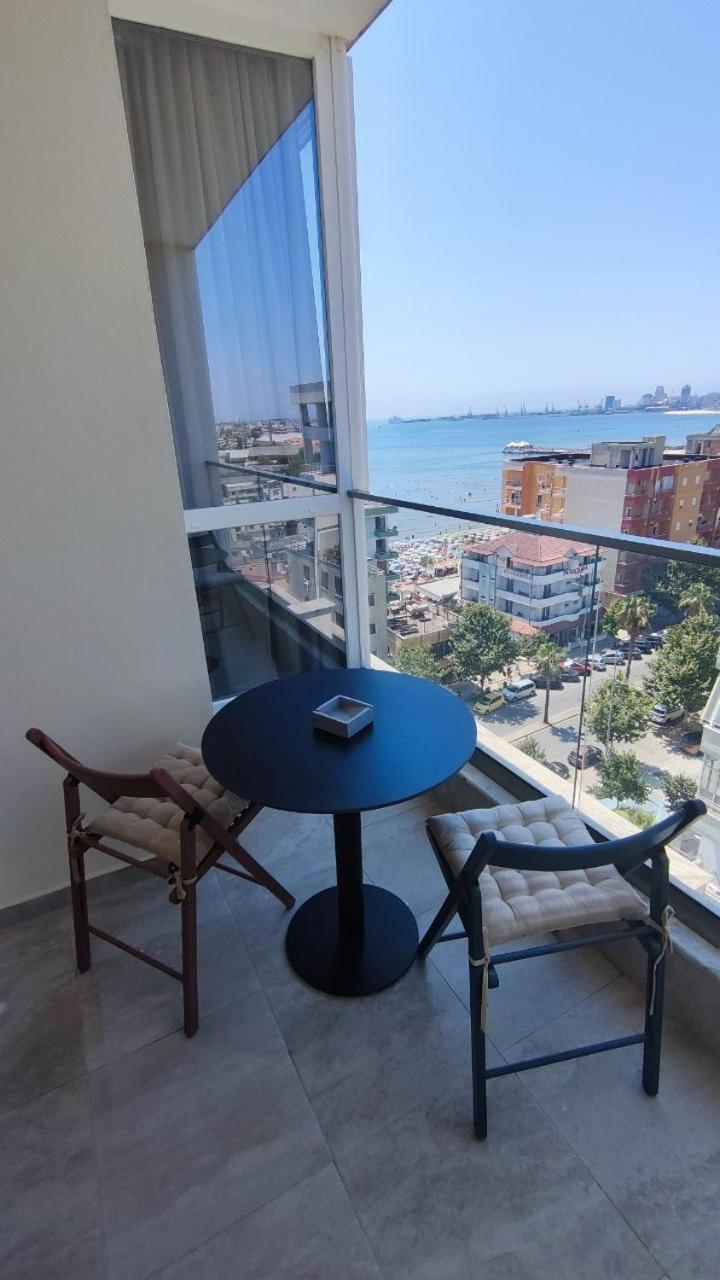 Lux Belmondo Apartment Durres